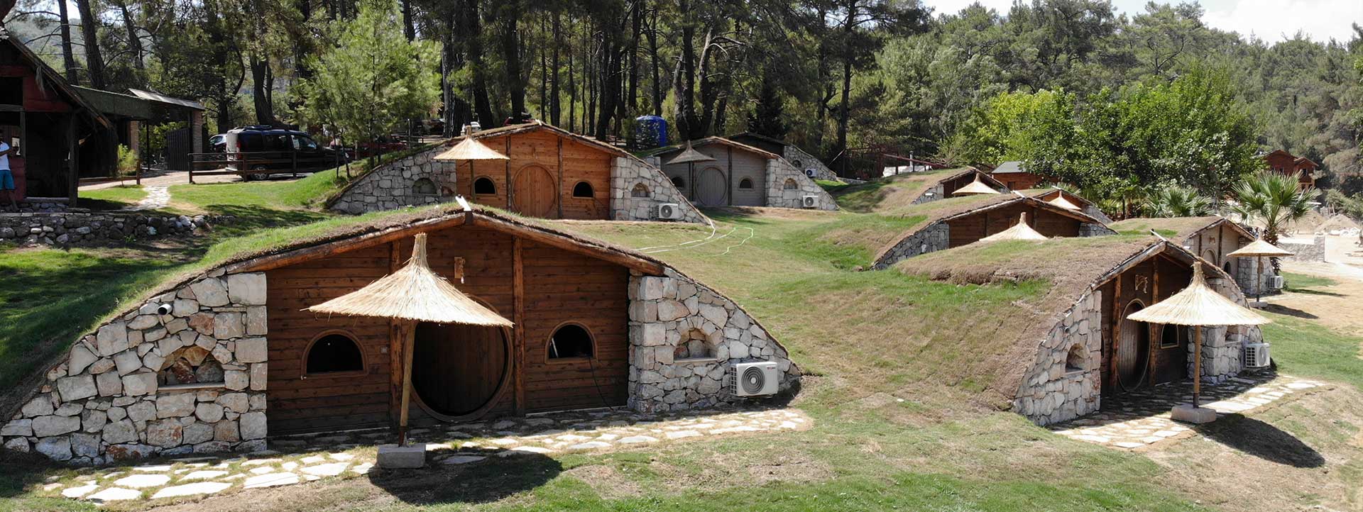 Hobbit Hotels
